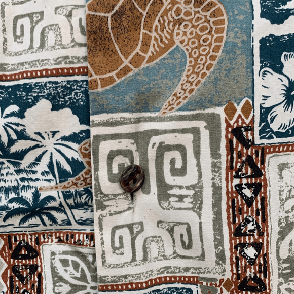 Vintage 90s Royal Creations Hawaiian Printed Shirt Sea Turtle Made in Hawaii Top - Picture 9 of 12